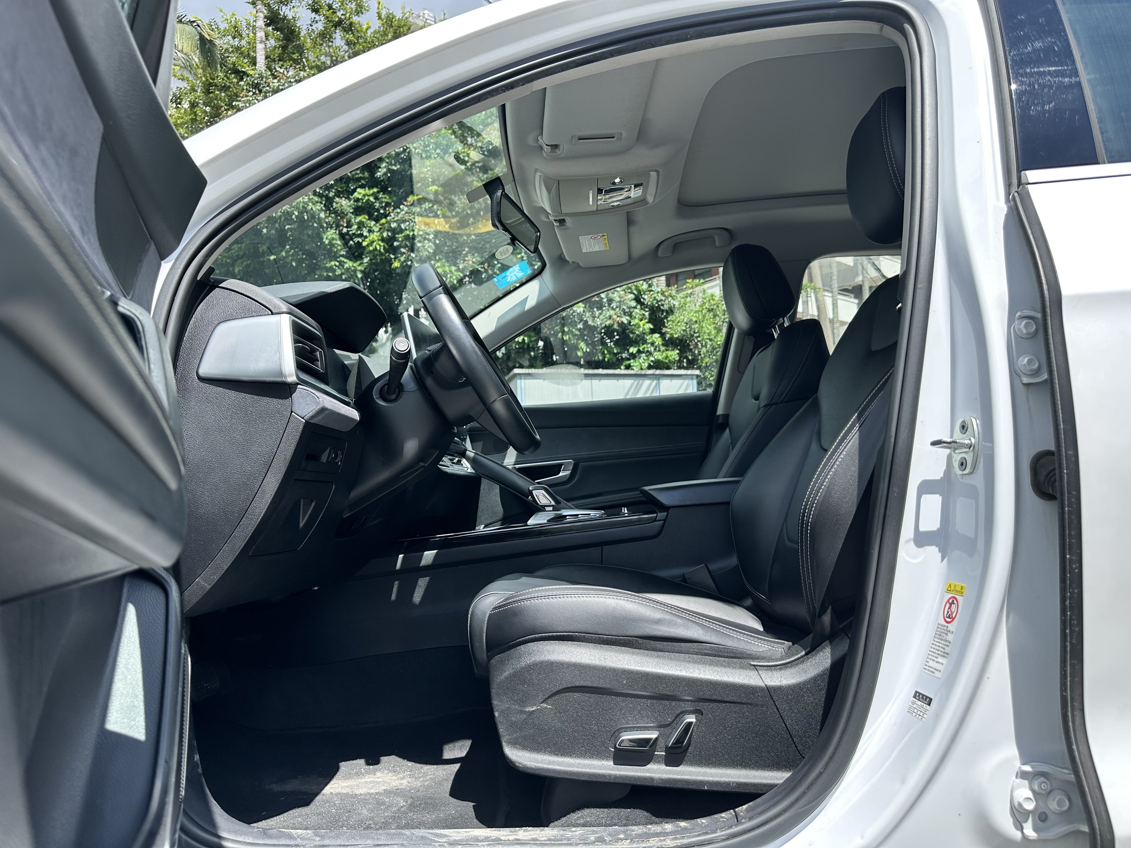 2019 BYD Song Pro DM - Dashboard and Infotainment