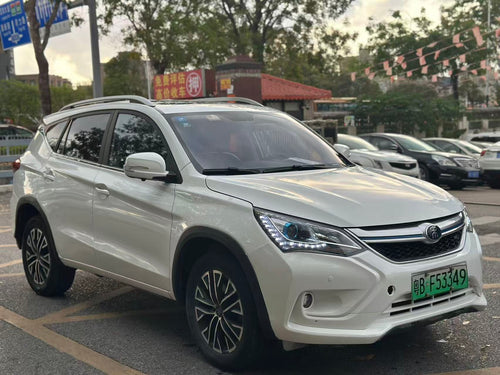 BYD Song DM 2017 - Front view