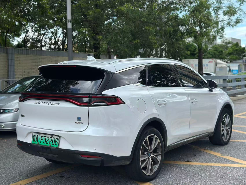 BYD Song Pro DM rear passenger interior