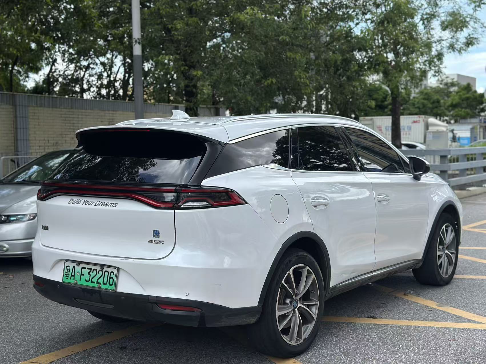 BYD Song Pro DM rear passenger interior