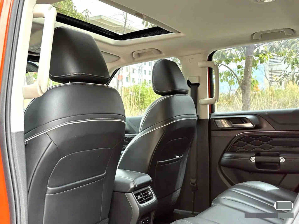 Used 2021 GWM Tank 300 2.0T Challenger Automatic Hardcore Off-road SUV for Export