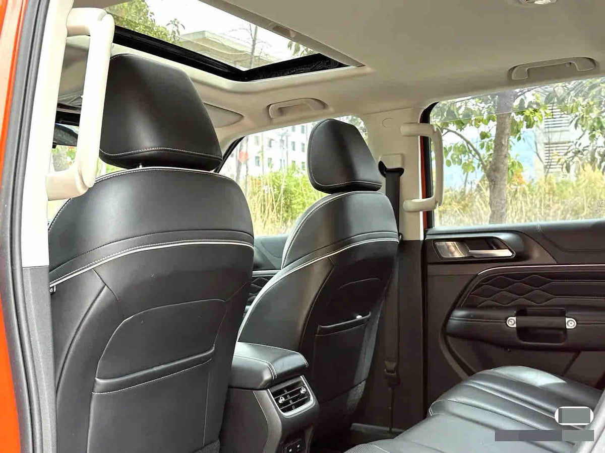 Used 2021 GWM Tank 300 2.0T Challenger Automatic Hardcore Off-road SUV for Export