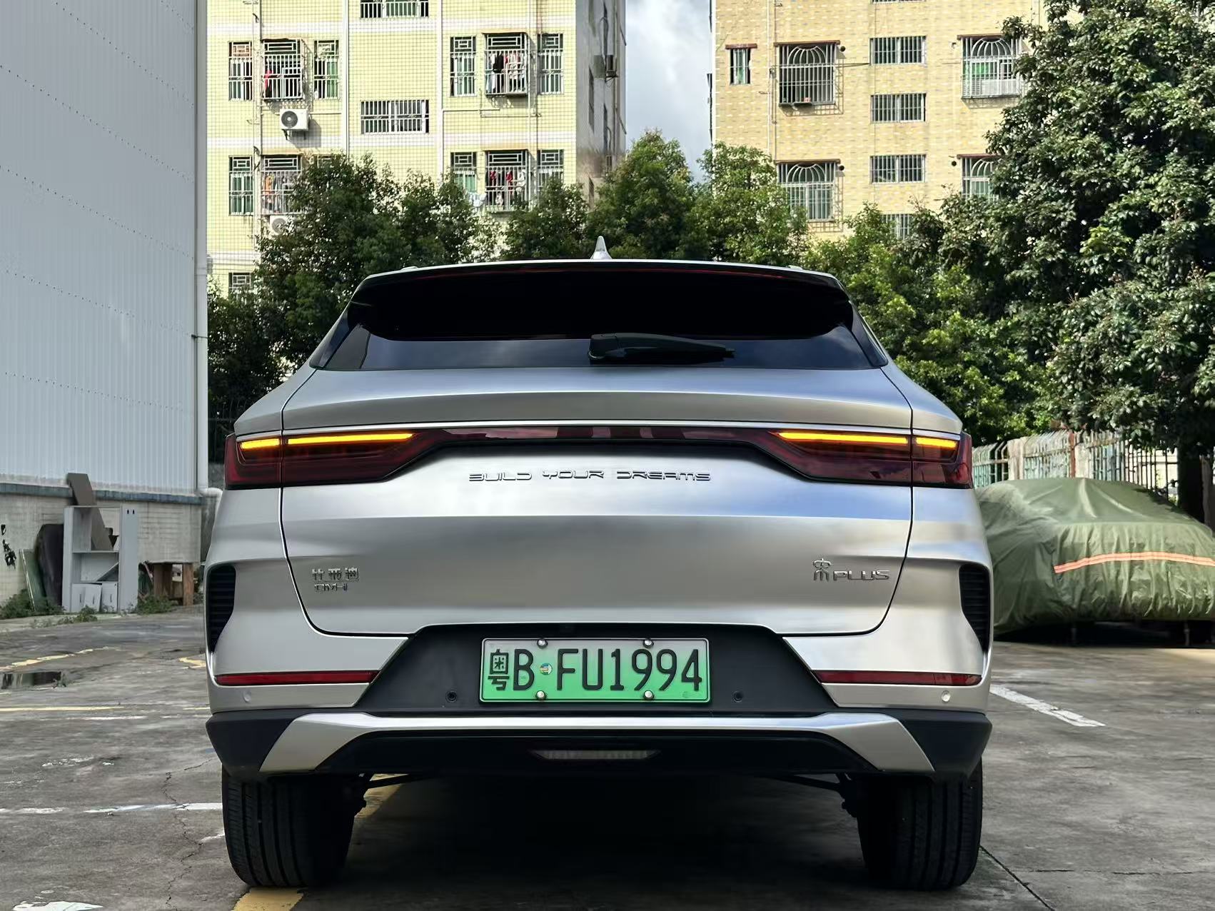 BYD Song PLUS DM-i 2021 - Rear view