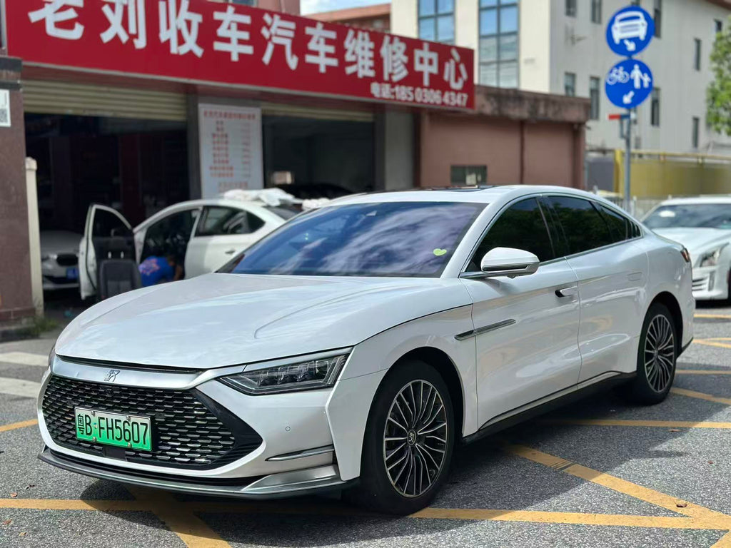 BYD Han DM rear interior, rear passenger seats