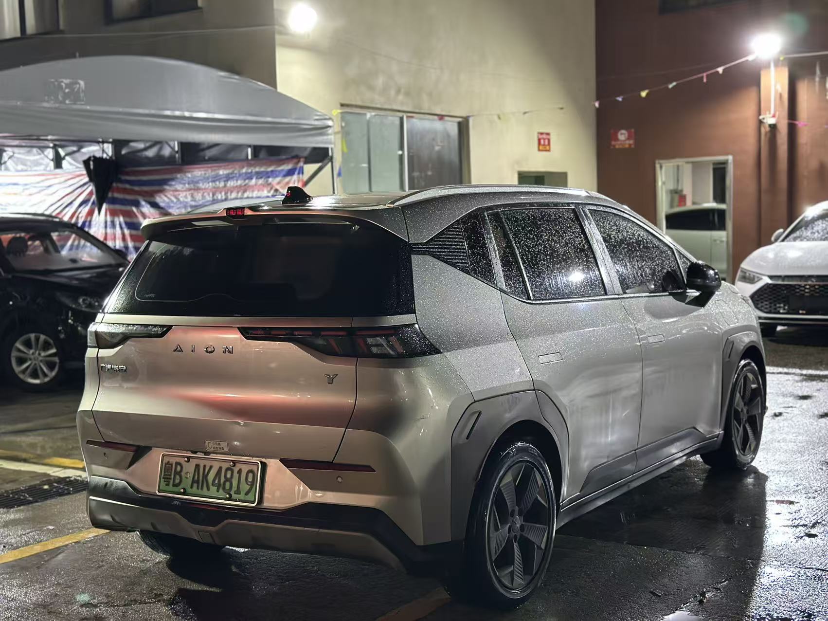 Used 2021 AION Y 70 Enjoy Vitality Version Pure Electric SUV 500km Range For Export To Africa