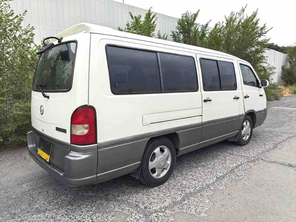 Used 2017 JMC Transit 2.4L Manual 14–15 Seater Minibus | FOB Shenzhen