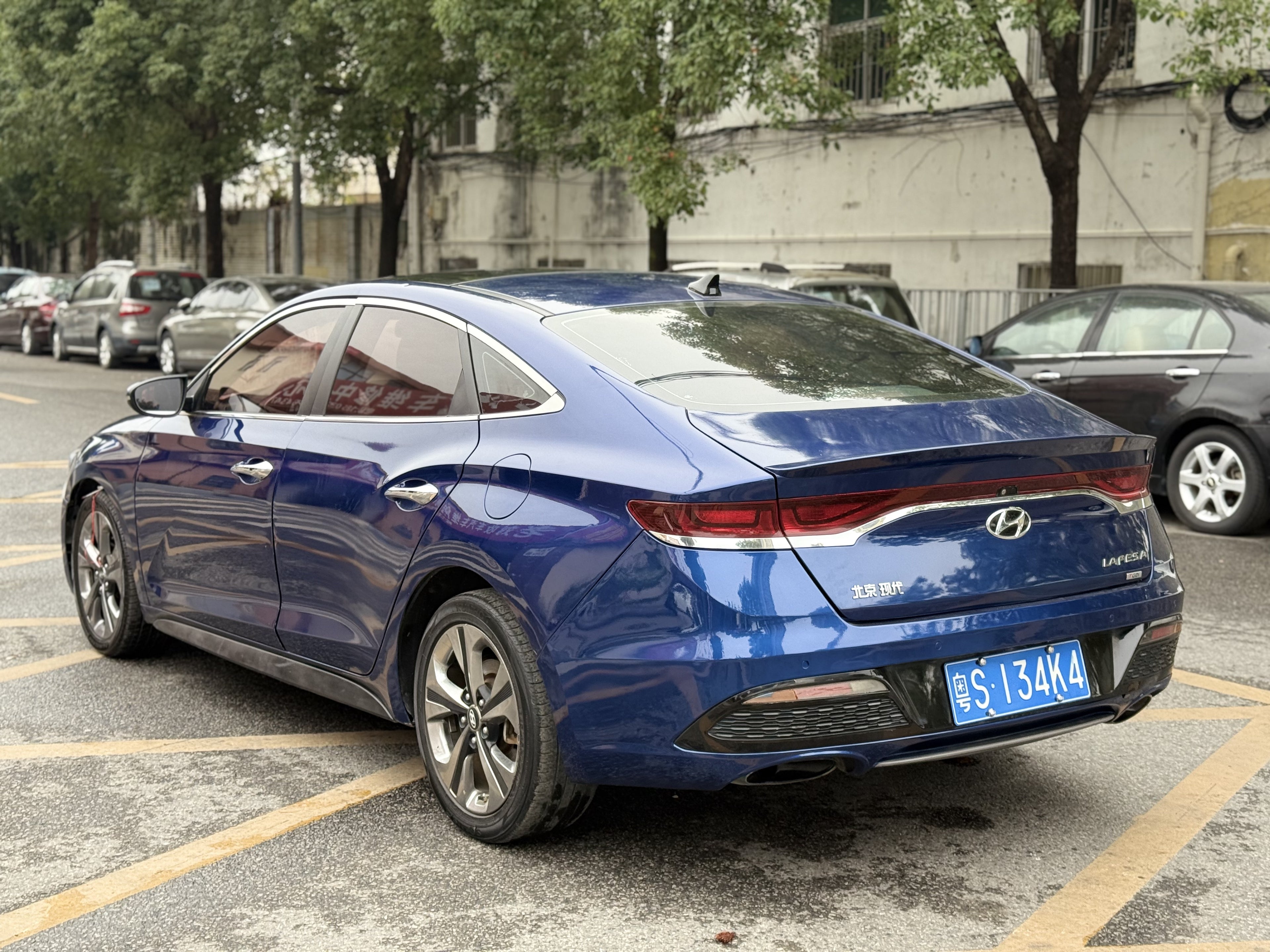 2019 Hyundai Lafesta 280TGDi Sport - Front view, blue