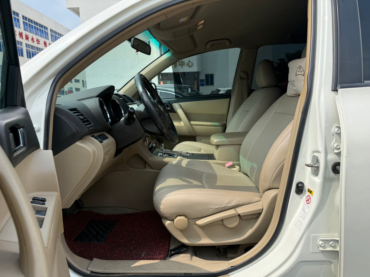 Toyota Highlander 2009 3.5L AWD 7-Seater Elite Mid-size SUV, Gasoline, 78,000km, For Export