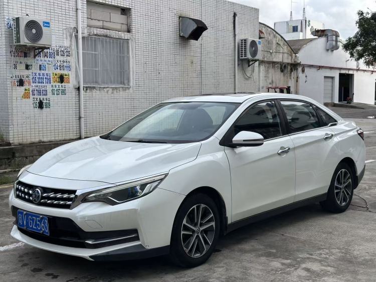2018 Venucia D60 1.6L CVT Elite – Used Sedan Export | Shenzhen