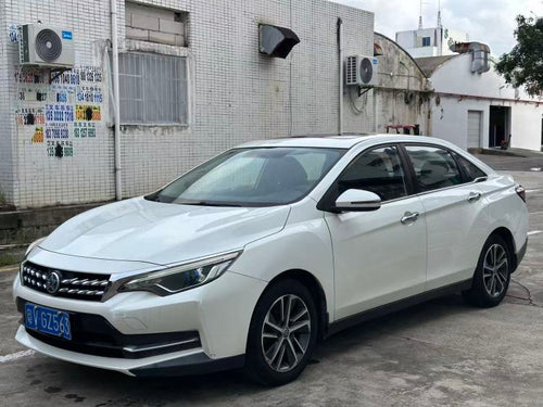 2018 Venucia D60 1.6L CVT Elite – Used Sedan Export | Shenzhen