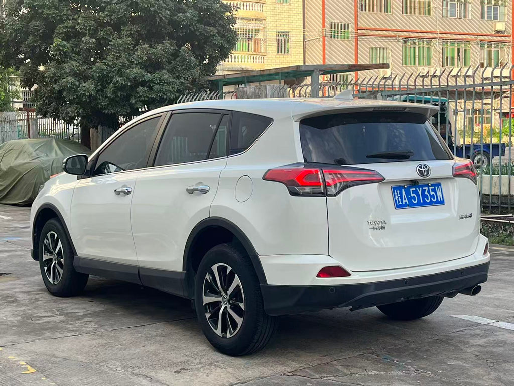 Used Toyota RAV4 2016 2.0L CVT 2WD Fashion SUV, LHD Petrol FWD For Export