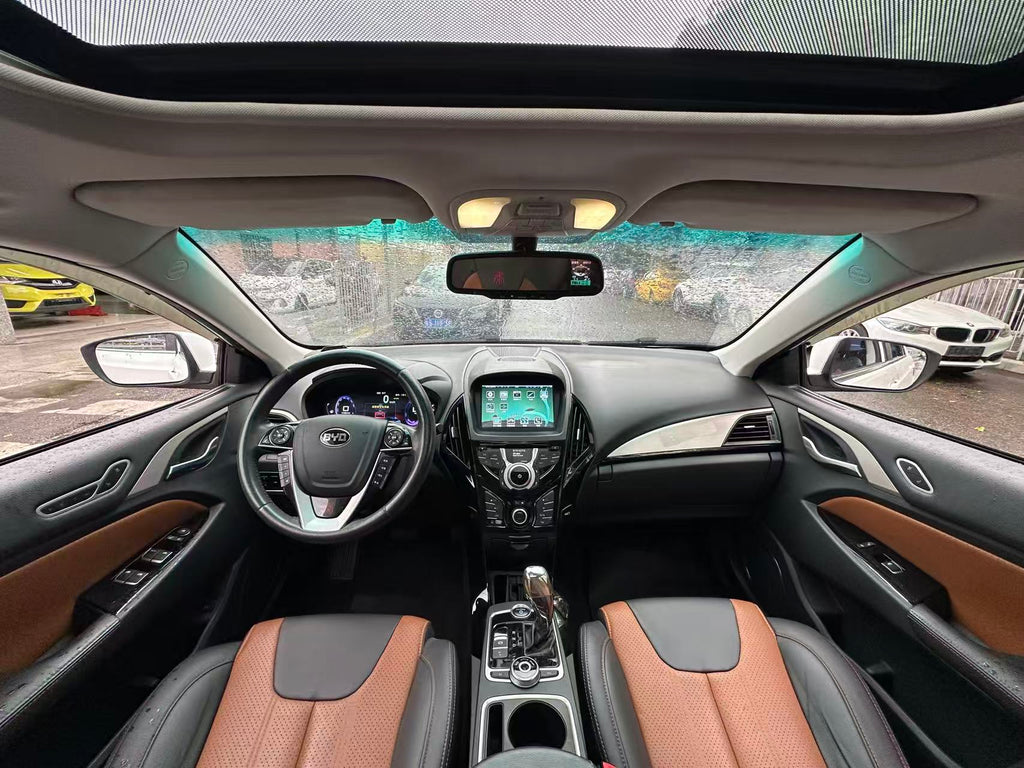 FOB Shenzhen Used 2015 BYD Qin New Energy Dual Crown Flagship Plus 1.5T PHEV Sedan | 70KM EV Range LFP Battery Export Ready