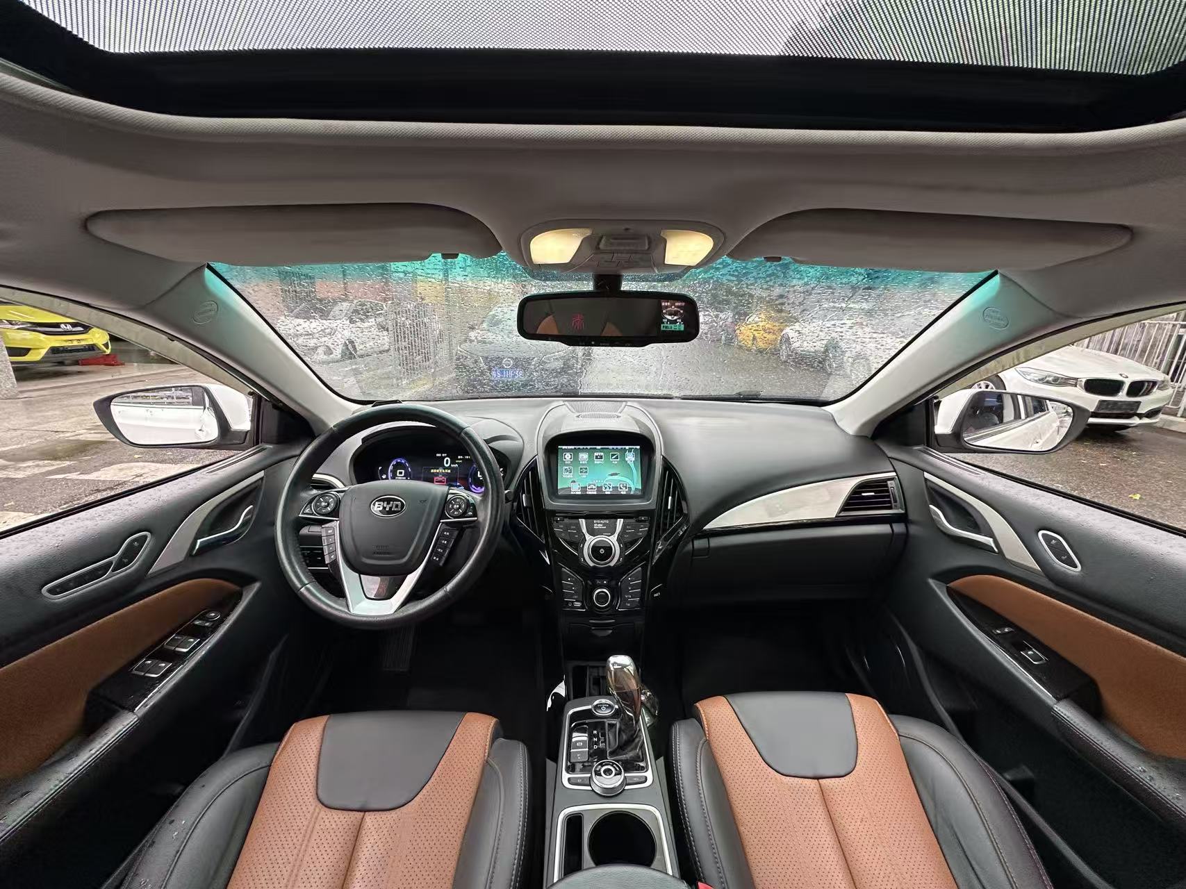 FOB Shenzhen Used 2015 BYD Qin New Energy Dual Crown Flagship Plus 1.5T PHEV Sedan | 70KM EV Range LFP Battery Export Ready