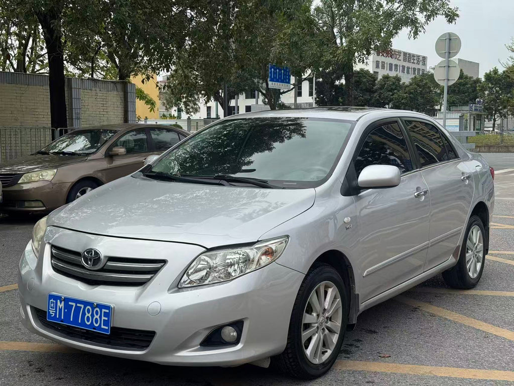 Toyota Corolla 2008 rear view – parking lot