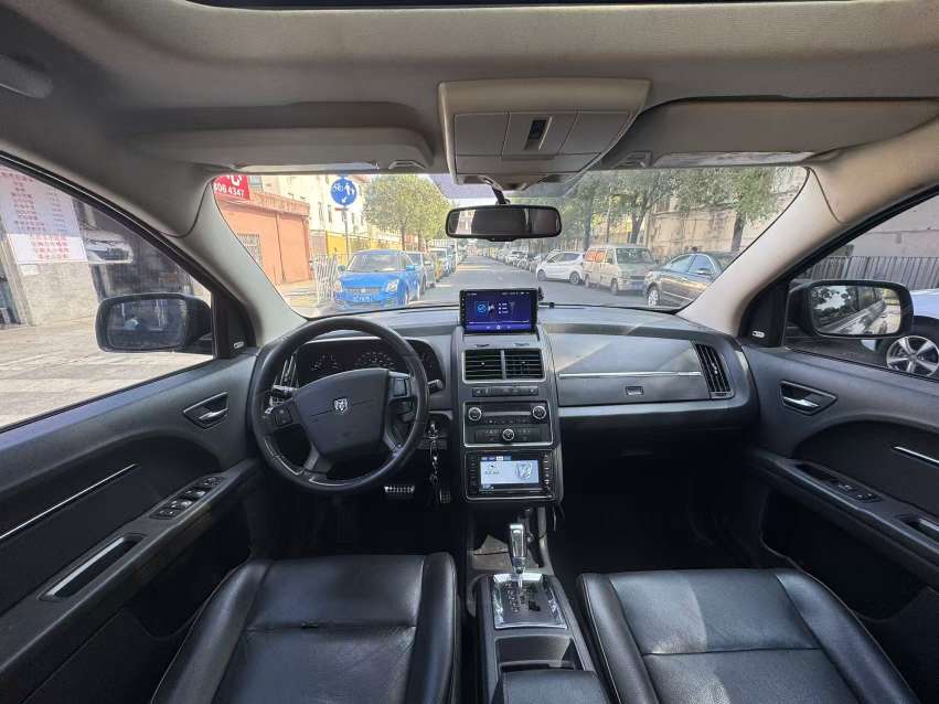 2010 Dodge Journey Interior - Dashboard & Cockpit