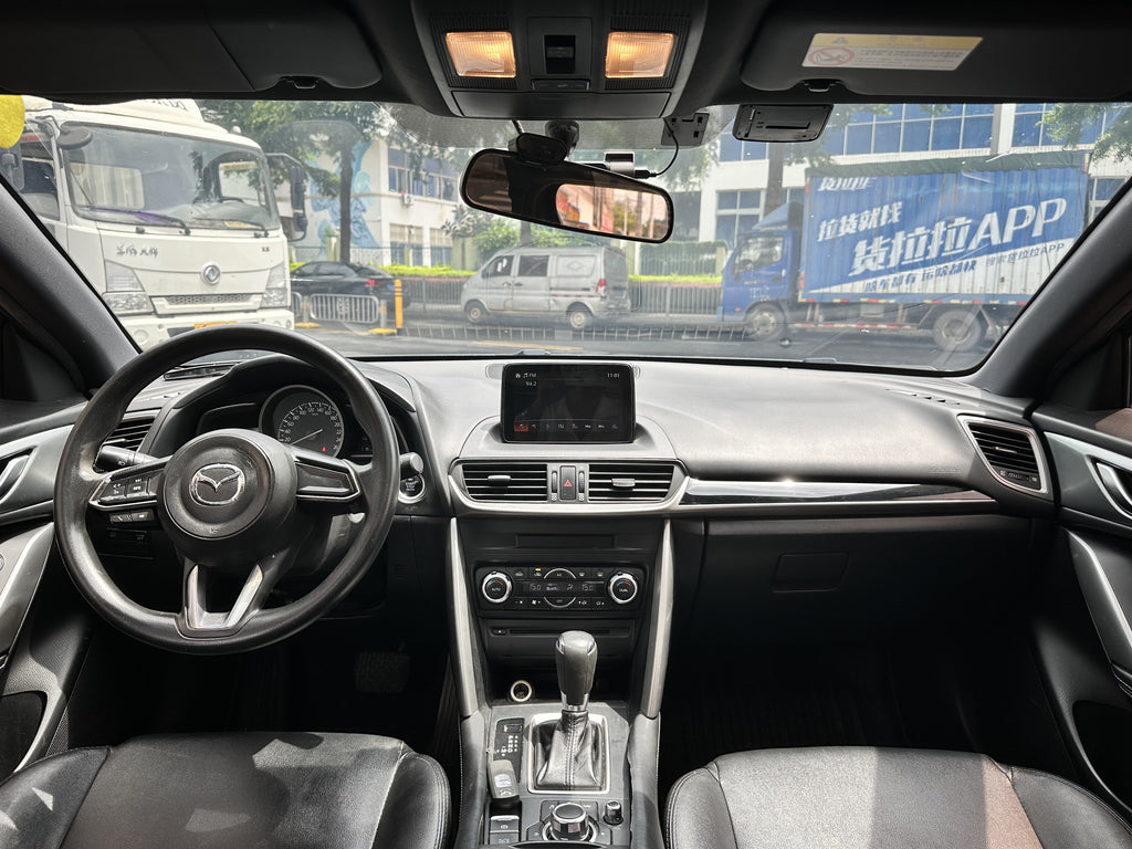 FOB Shenzhen Used 2018 Mazda CX-4 Skyactiv Explore 2.0L Auto FWD Compact SUV 5-Door 5-Seater National V Emission Export Car