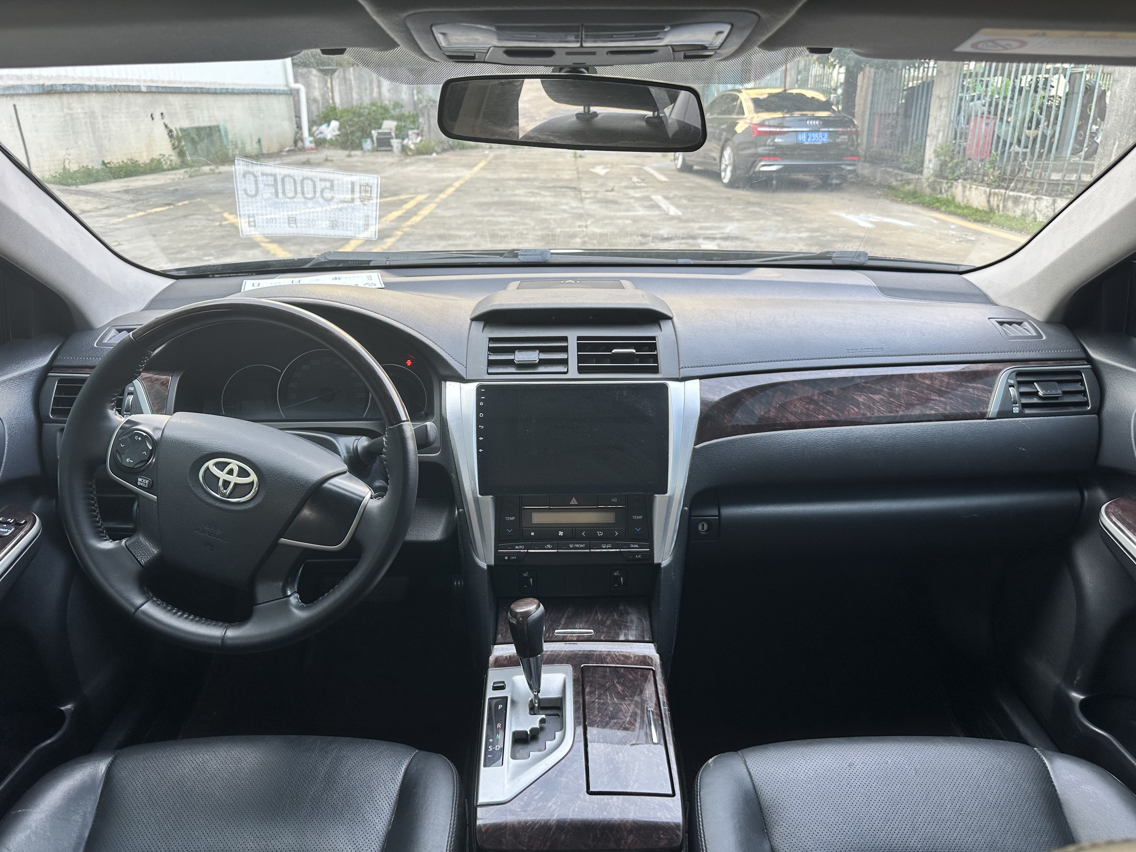 Toyota Camry 2015 rear view