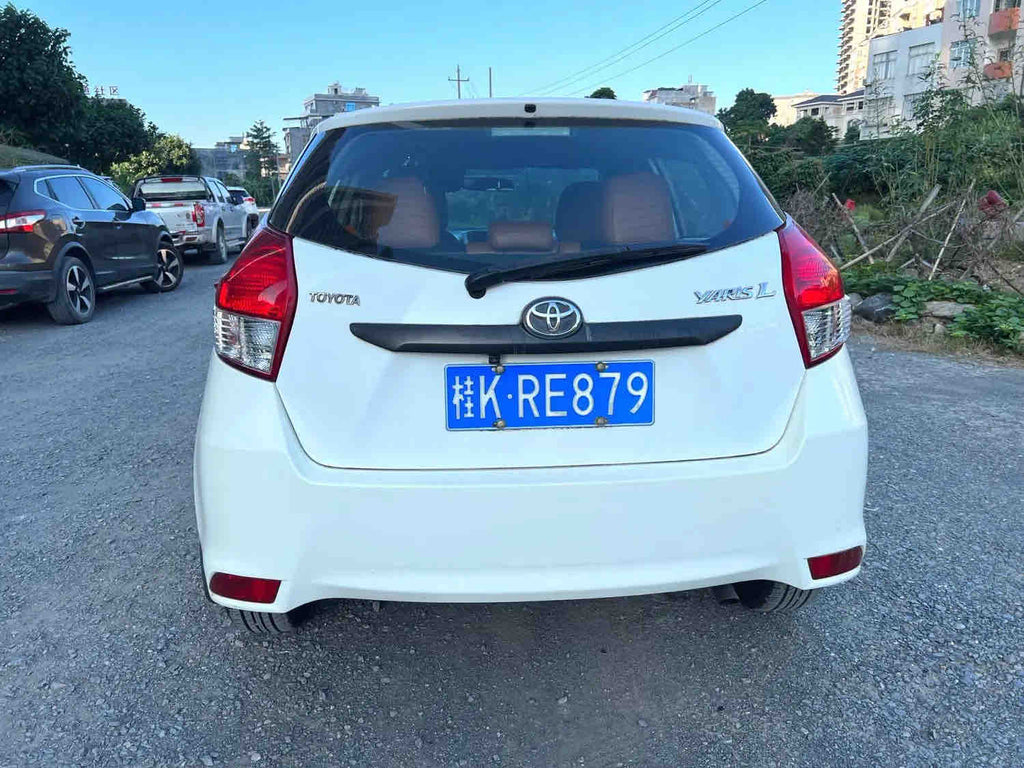 Used 2014 Toyota Yaris L Zhixuan 1.3E Manual Sedan, White, 120,000 km