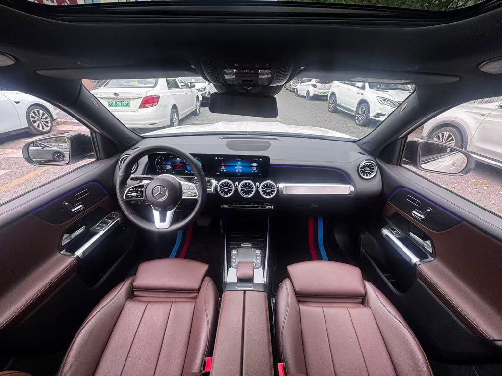 2023 Mercedes-Benz GLB 220 4MATIC - Rear view