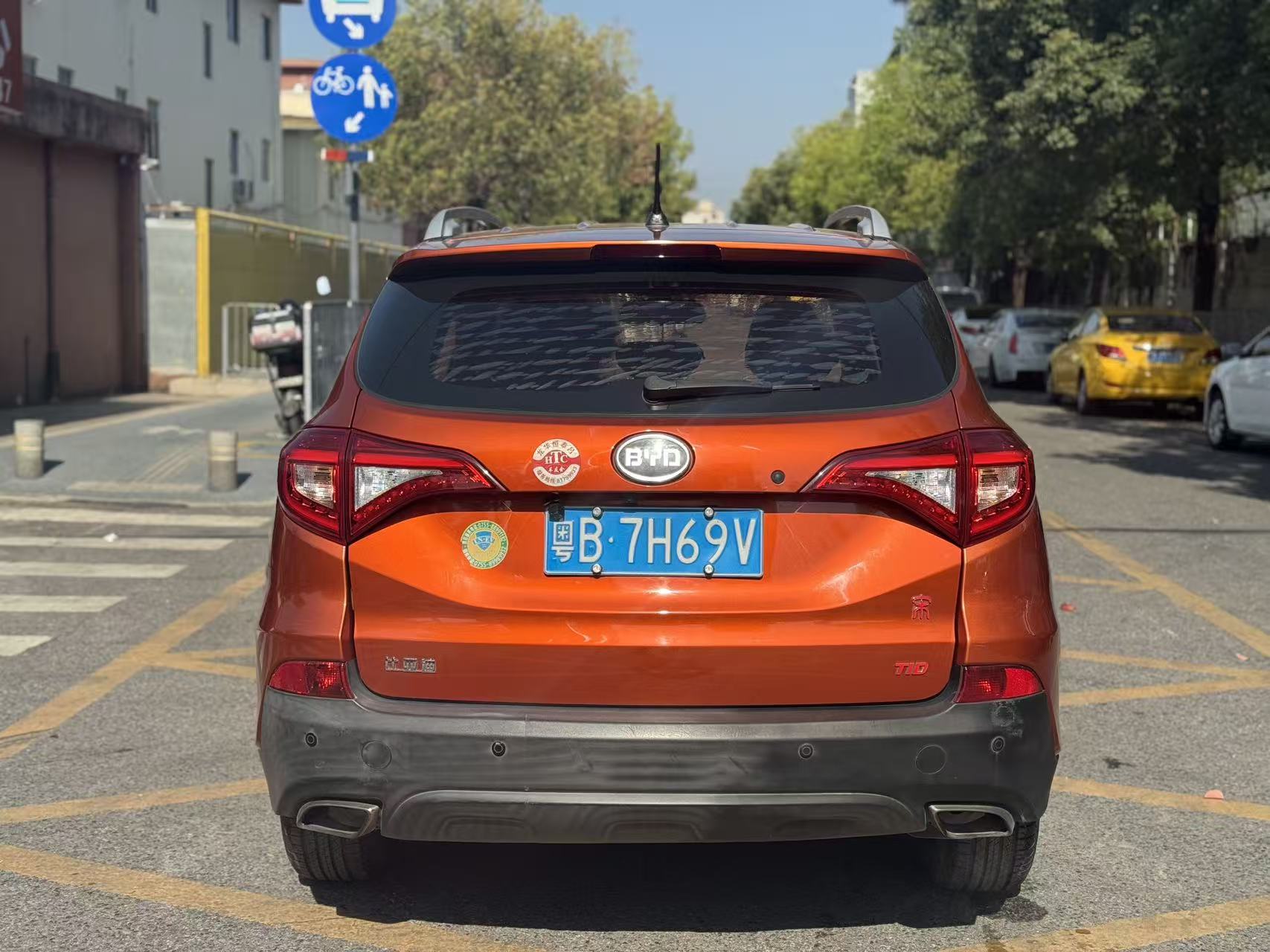 FOB Shenzhen Used 2016 BYD Song Dynasty Edition 1.5TID Wet Dual Clutch 5-Door 5-Seater FWD Compact SUV Low Mileage Export Car