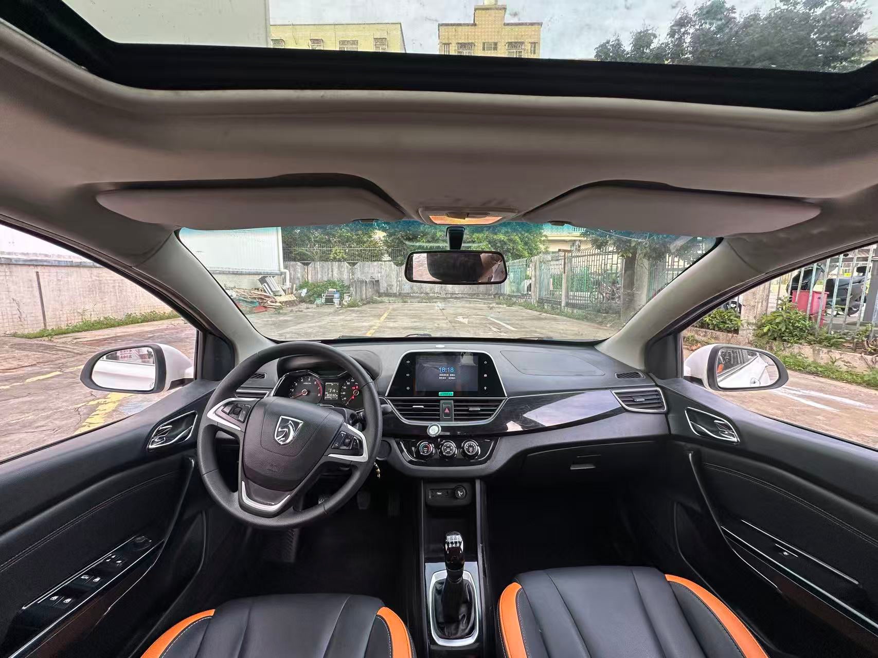Baojun 310 2016 1.2L Manual Luxury Edition – White Hatchback | Export Ready