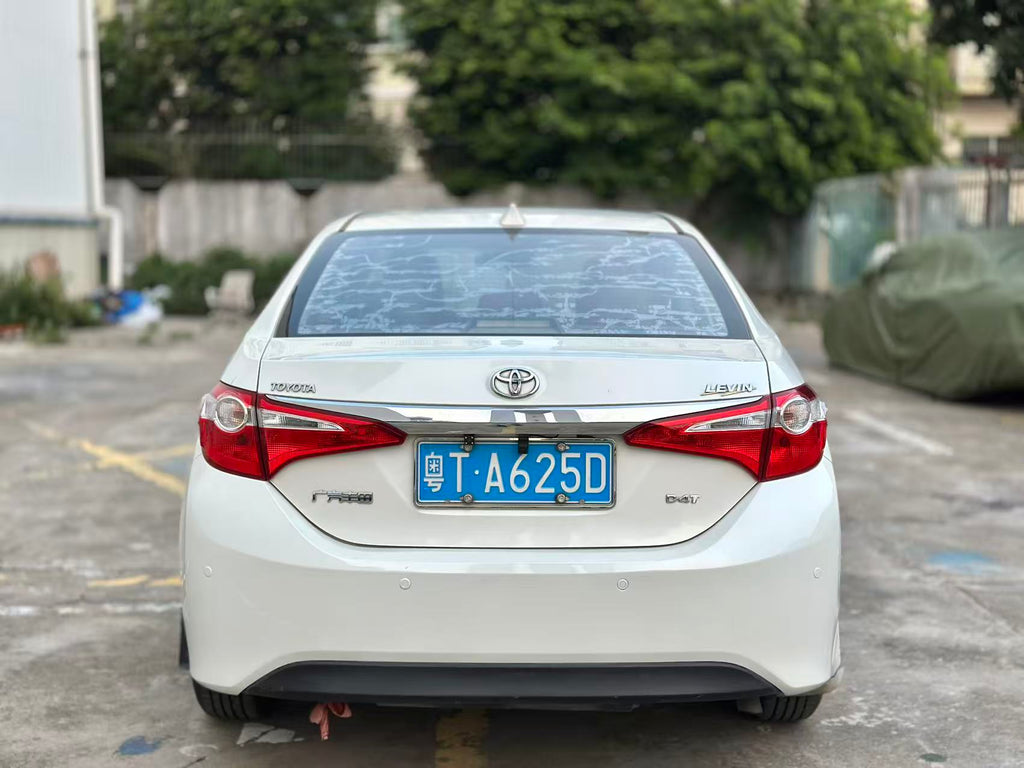 Toyota Levin 2017 side front view at dusk