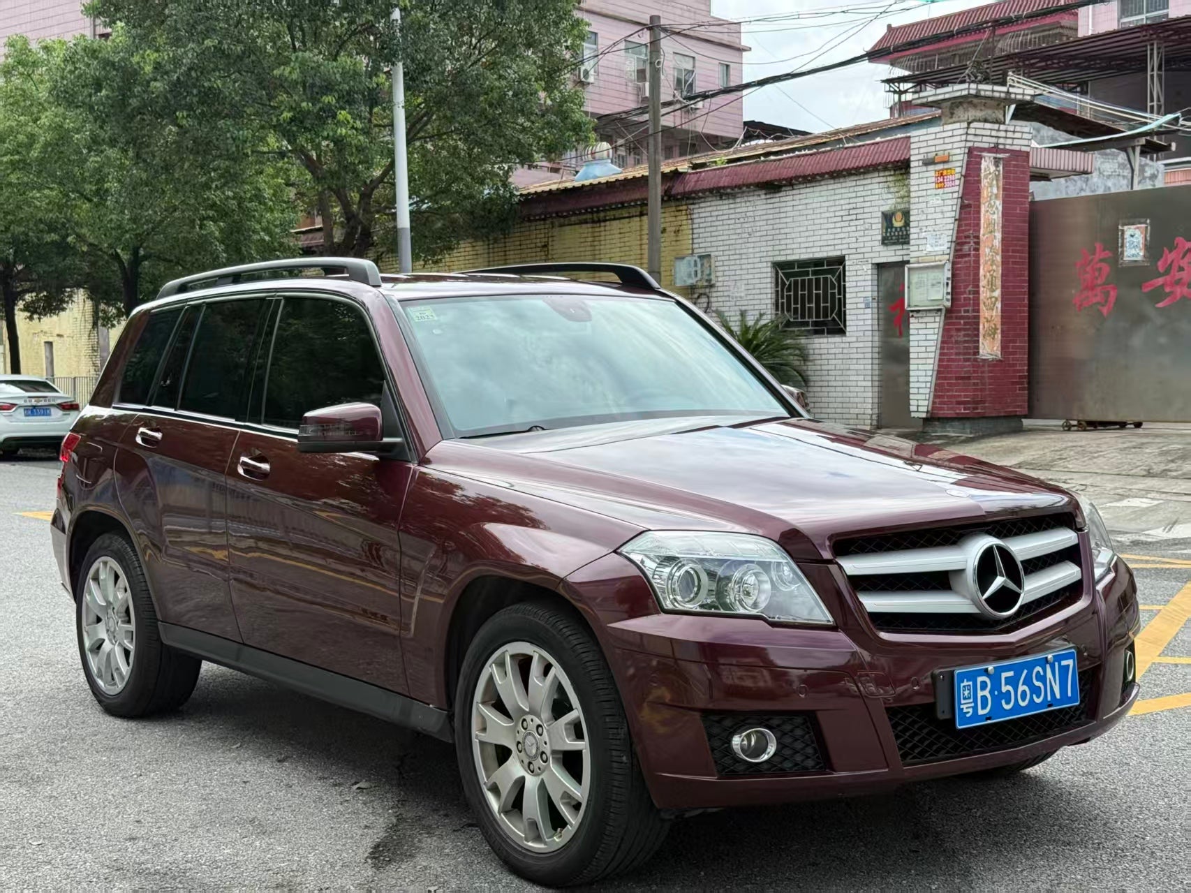 Used Mercedes-Benz GLK 300 4MATIC 2011, 3.0L AWD Mid-size Luxury SUV, LHD Petrol For Export