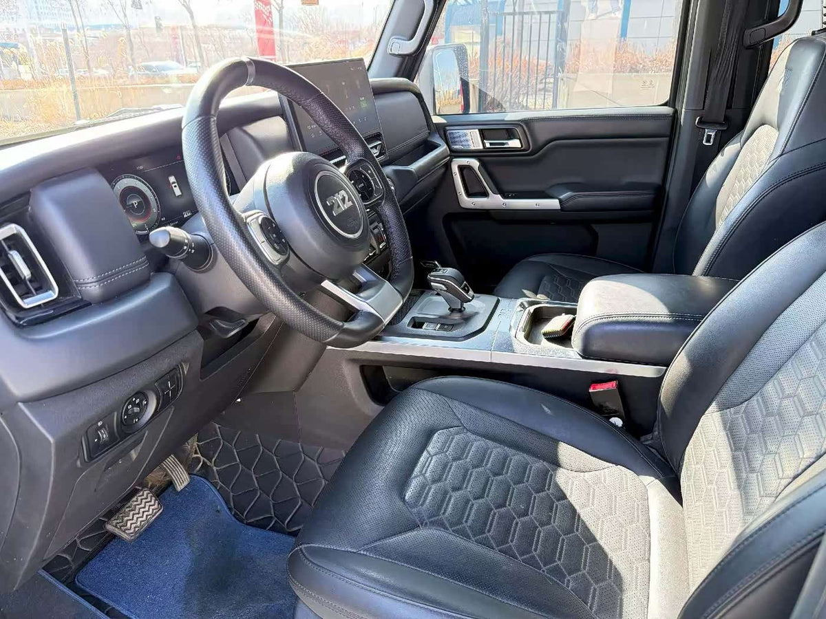 Used 2024 212 T01 2.0T Explorer 4WD Hardcore Off-road SUV for Export