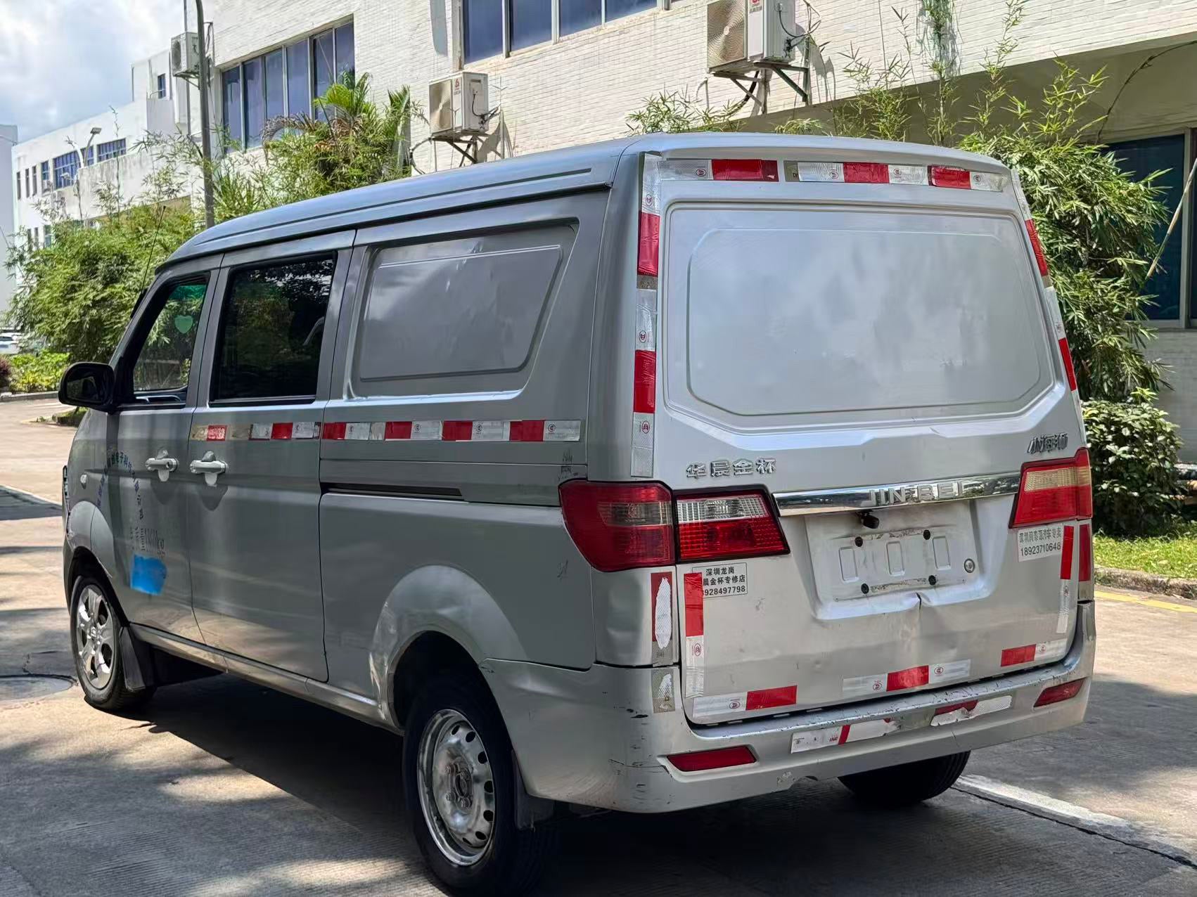 Jinbei X30L rear view 2