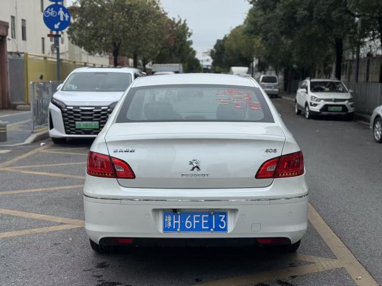 FOB Shenzhen Used 2013 Peugeot 408 Comfort 2.0L Manual 4-Door 5-Seater FWD Compact Sedan National IV Emission Export Ready