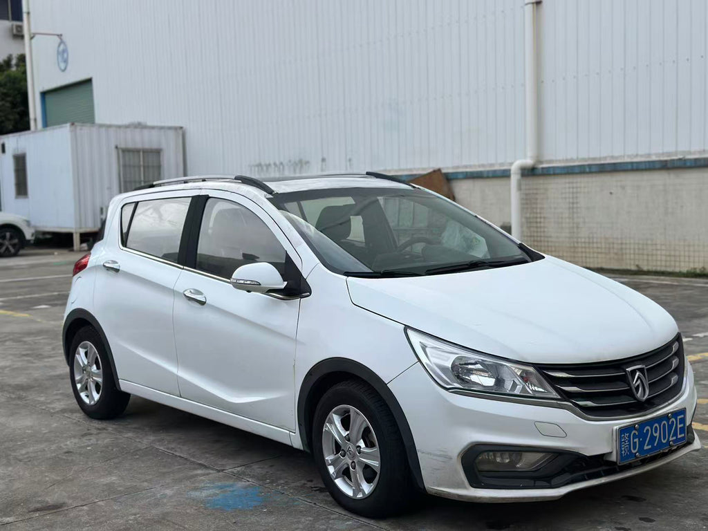 Baojun 310 2016 1.2L Manual Luxury Edition – White Hatchback | Export Ready