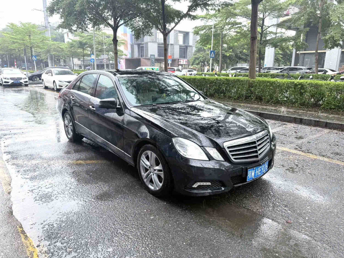 Used 2010 Mercedes-Benz E-Class E300 3.0L Luxury Automatic Sedan, Euro 4, Petrol, FOB Shenzhen For Export
