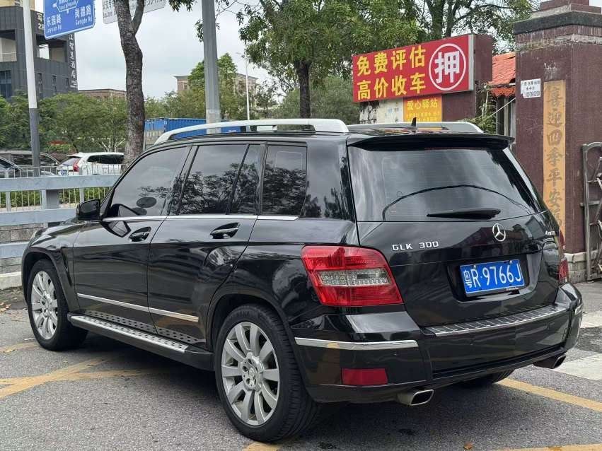 Used 2011 Mercedes-Benz GLK300 4MATIC Luxury (Reg. 2010) | 3.0L Petrol AWD SUV, Export Ready