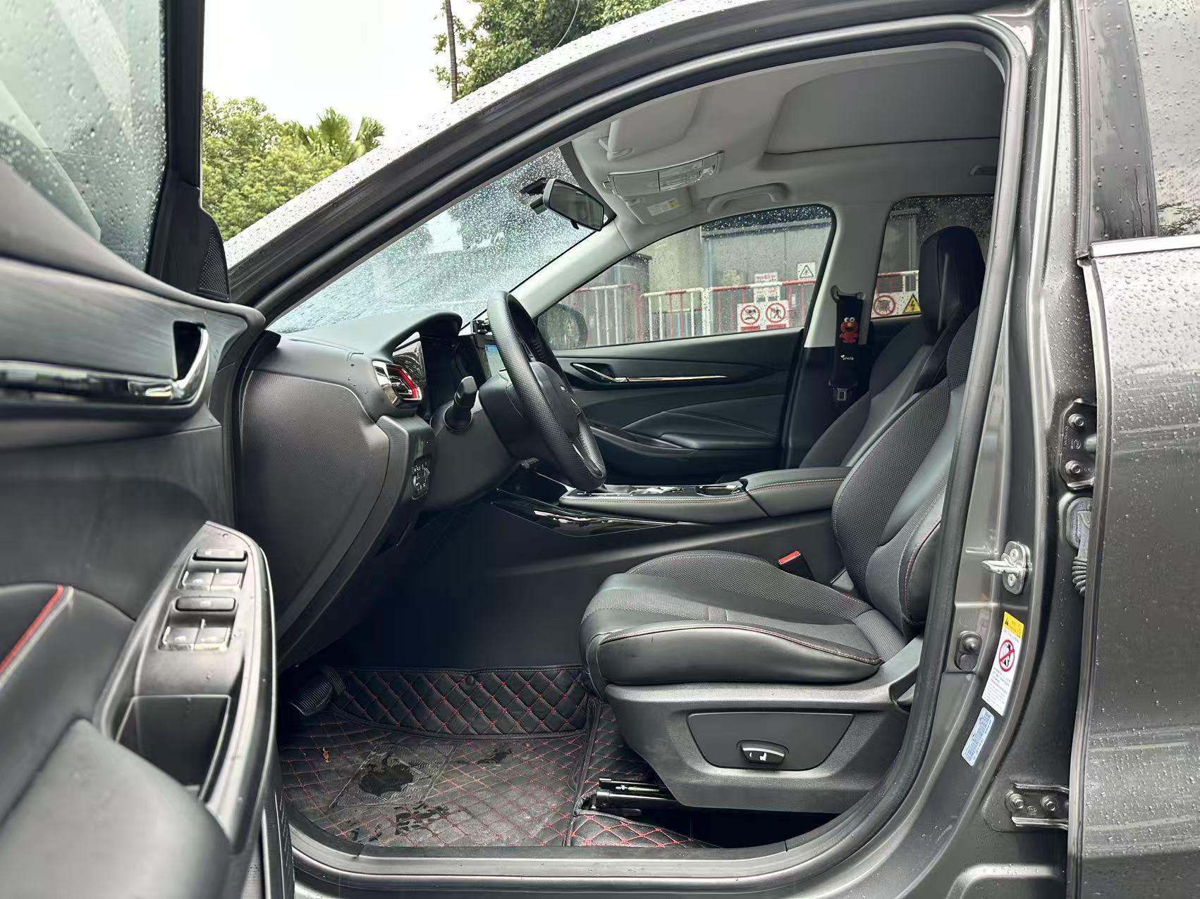 2021 Changan Oshan X5 Flagship 1.5T DCT Compact SUV | 50,000KM Used Car For Export