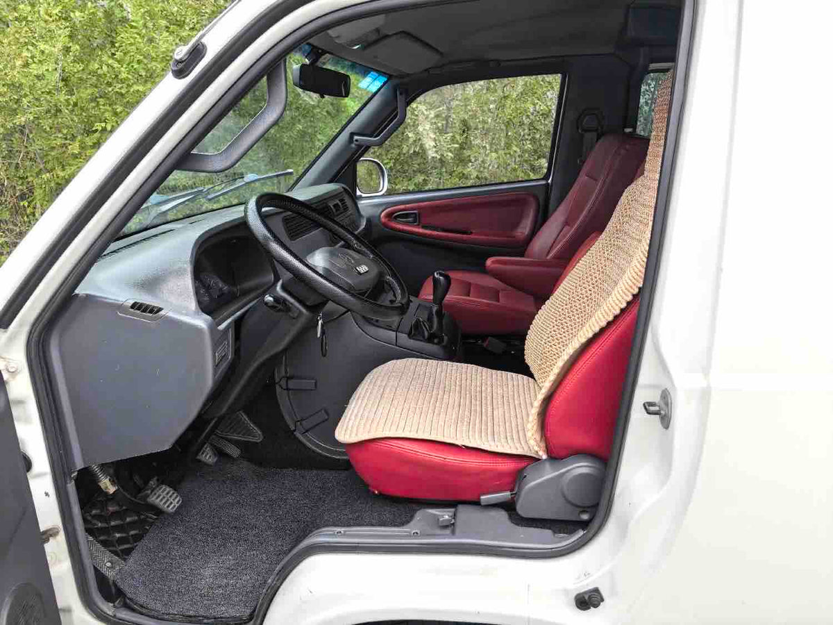 Used Huizhong Istana 2.3L Manual 15-Seater Minibus | 2011 Registration, Petrol, FOB Shenzhen