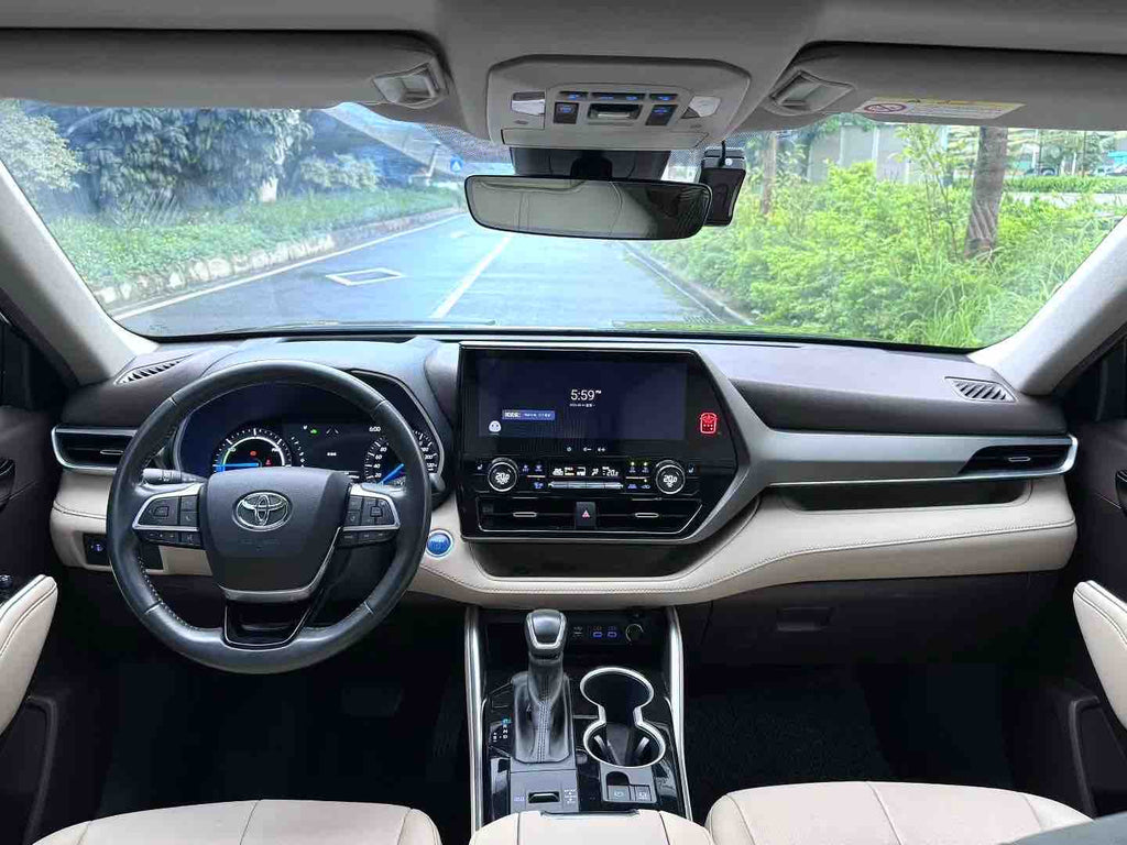 Used 2022 Toyota Highlander Hybrid 2.5L 4WD Premium 7-Seater SUV for Export