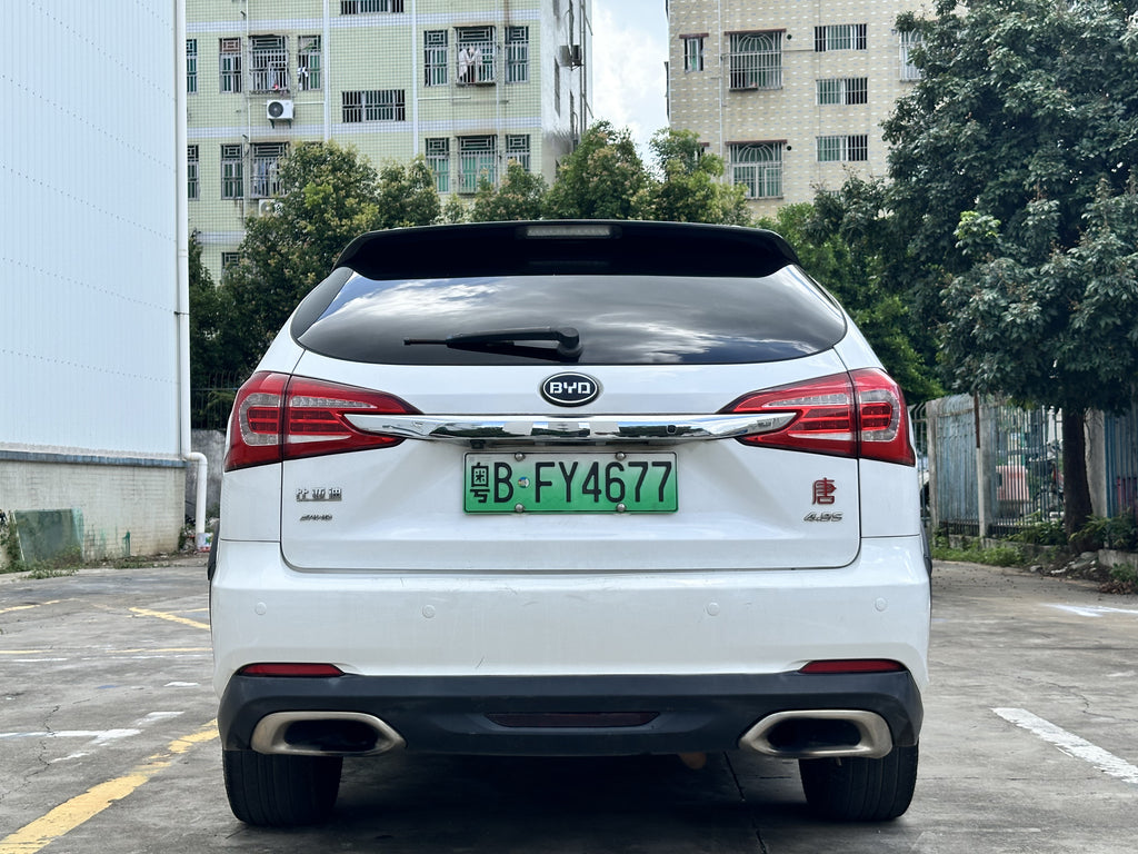 BYD Tang 2015 PHEV – Rear view