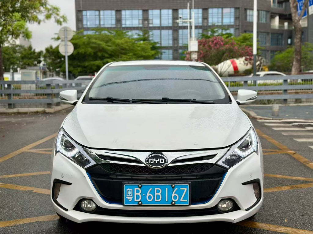FOB Shenzhen Used 2015 BYD Qin New Energy Dual Crown Flagship Plus 1.5T PHEV Sedan | 70KM EV Range LFP Battery Export Ready