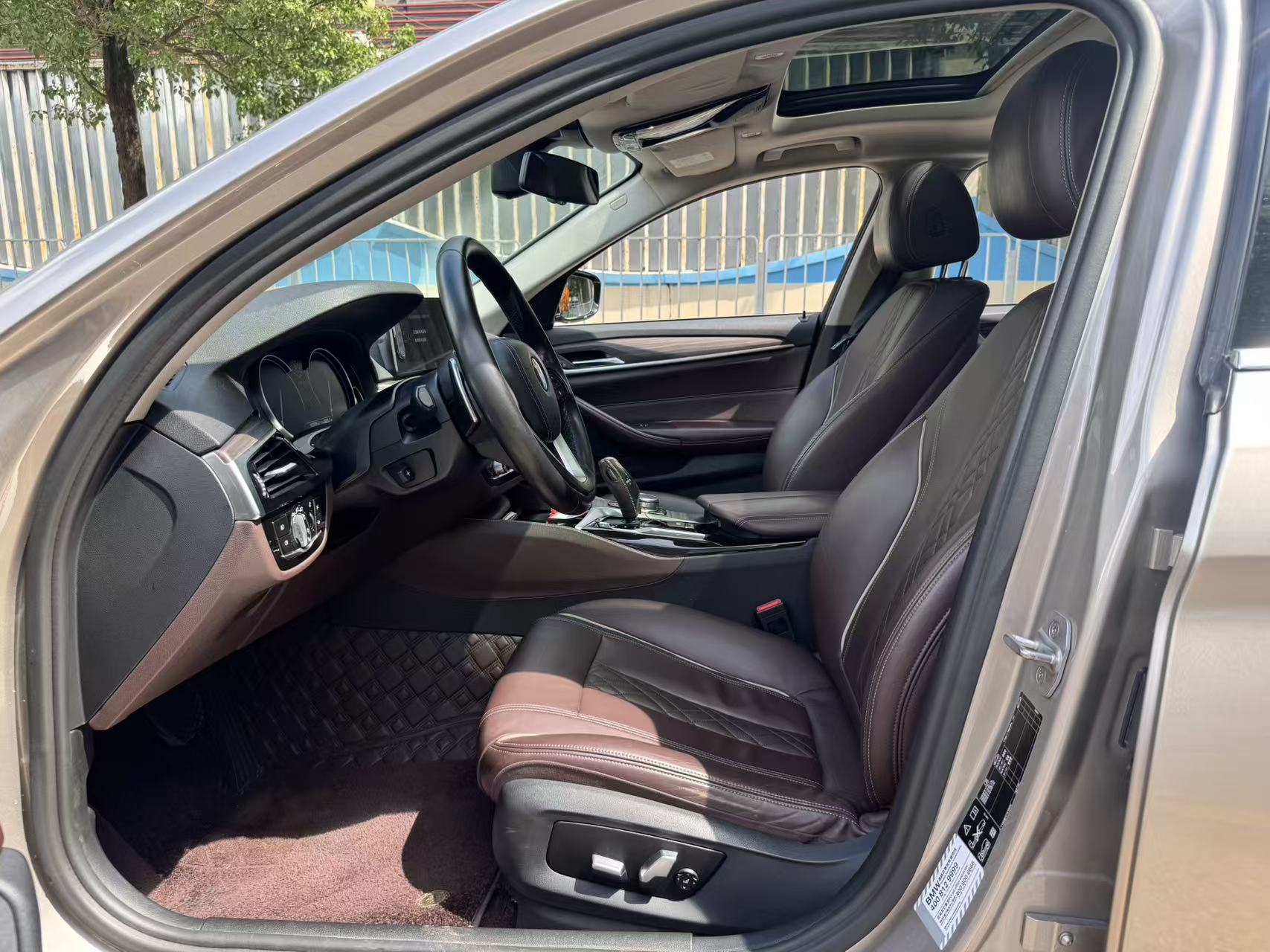 FOB Shenzhen Used 2018 BMW 5 Series 530Li xDrive Luxury Package 4-Door 5-Seater AWD Sedan | 2.0T Turbo Petrol National V Emission Export Ready