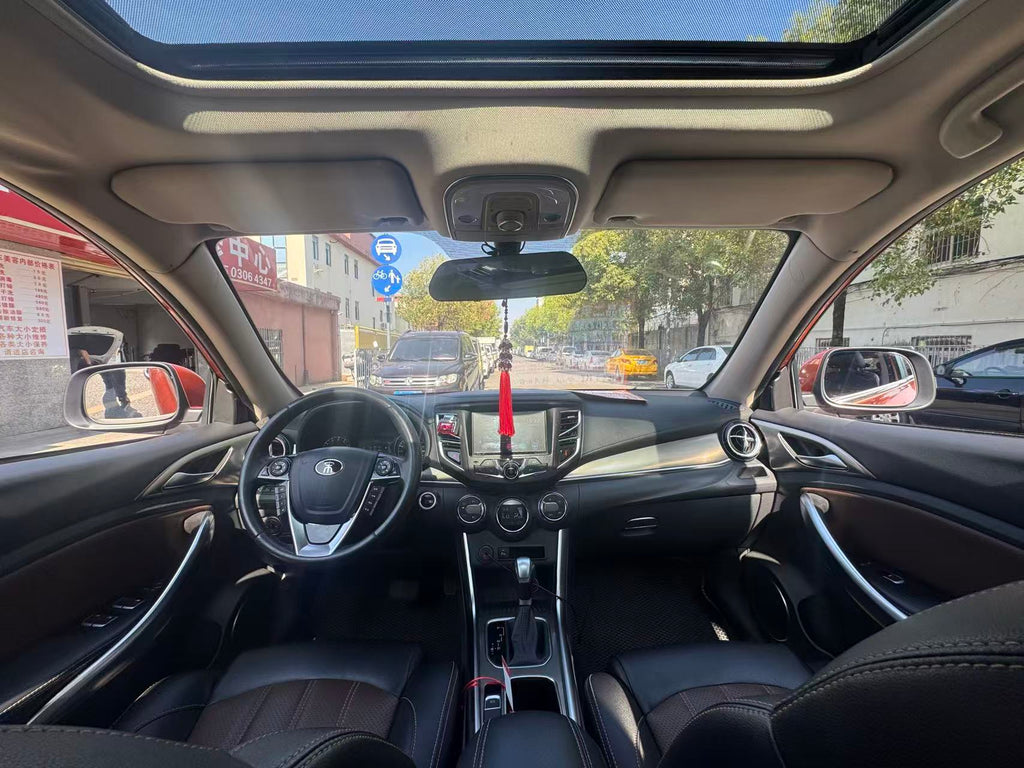 FOB Shenzhen Used 2016 BYD Song Dynasty Edition 1.5TID Wet Dual Clutch 5-Door 5-Seater FWD Compact SUV Low Mileage Export Car