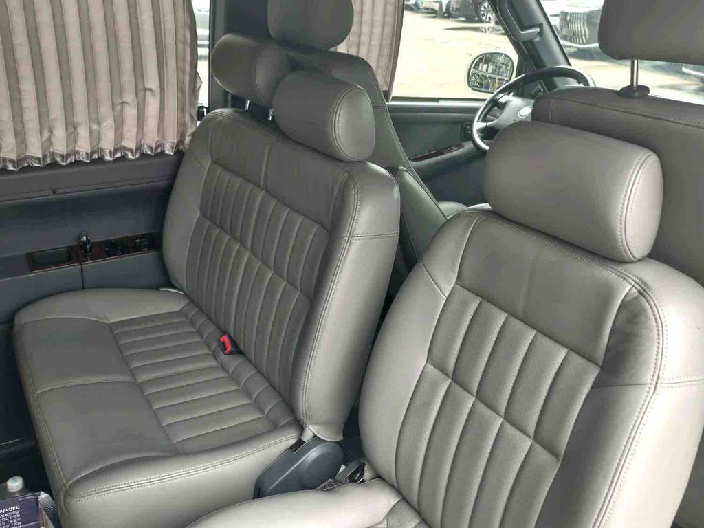 Used Huizhong Istana 2.3L Luxury 15-Seater Minibus | 2009