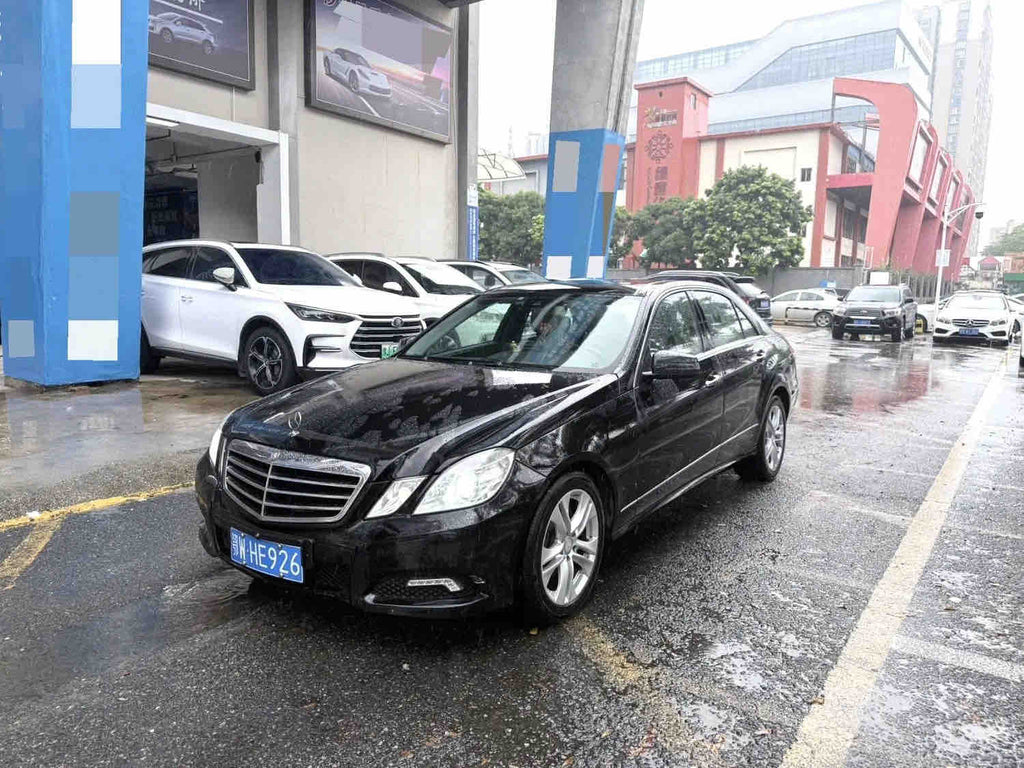 Used 2010 Mercedes-Benz E-Class E300 3.0L Luxury Automatic Sedan, Euro 4, Petrol, FOB Shenzhen For Export