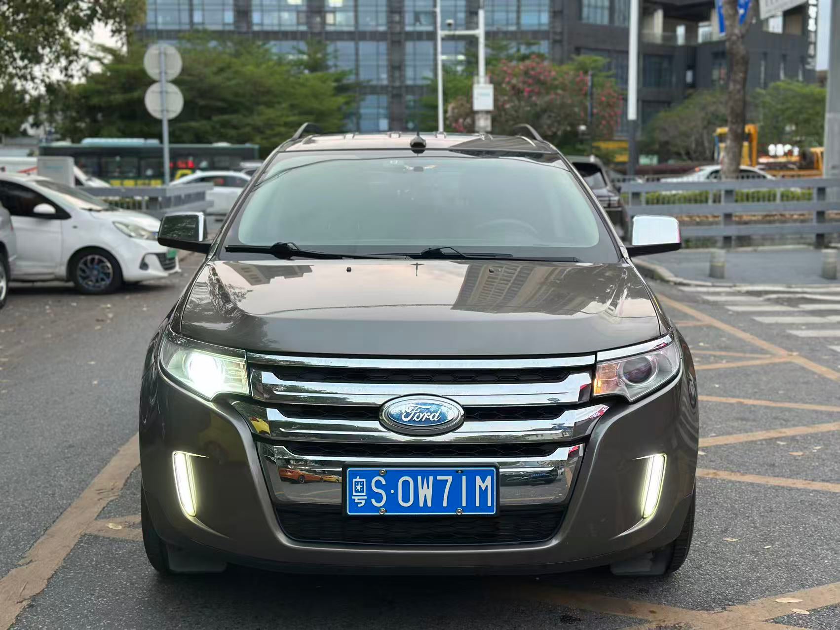 Used Imported Ford Edge 2012 2.0T Premium | 5-Seat Mid-Size Petrol SUV, FWD Automatic