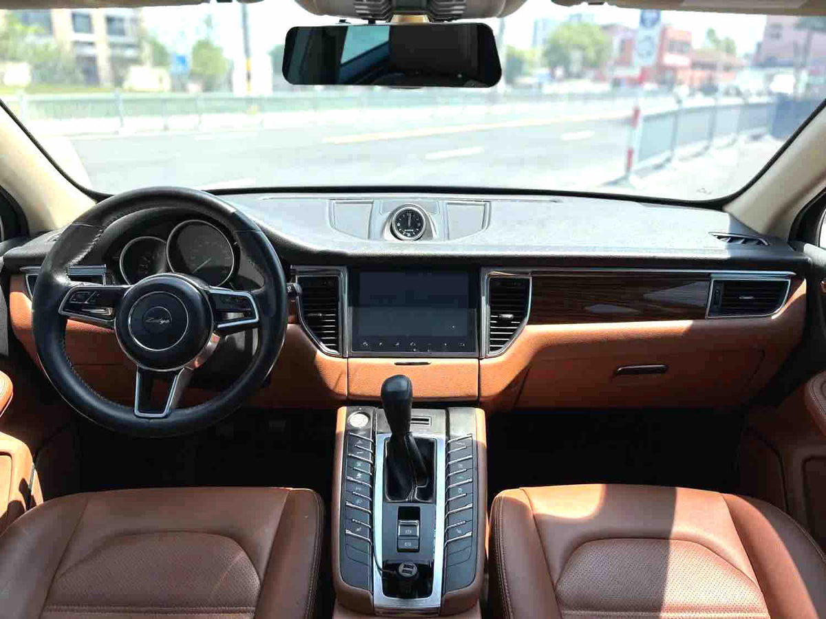 Used Zotye SR9 2017 2.0T Manual Petrol SUV for Export