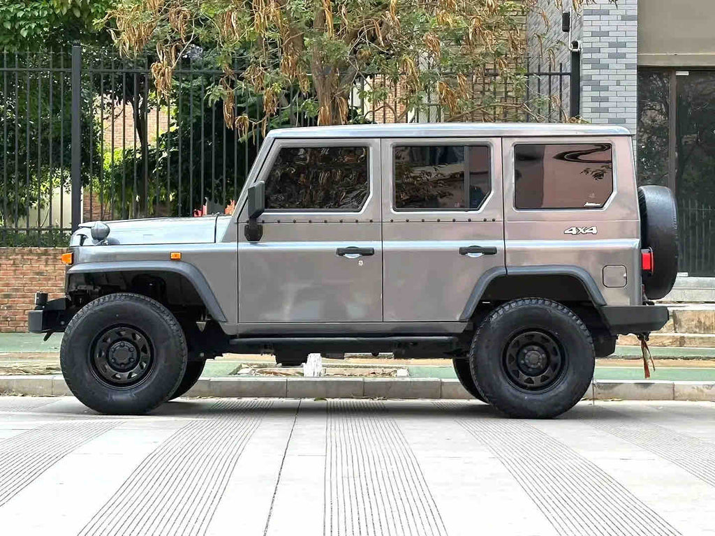 Used 2023 BAW Beijing 212 2.4T Sniper Light Version Manual 4WD Off-road SUV (Reg. 2024) for Export
