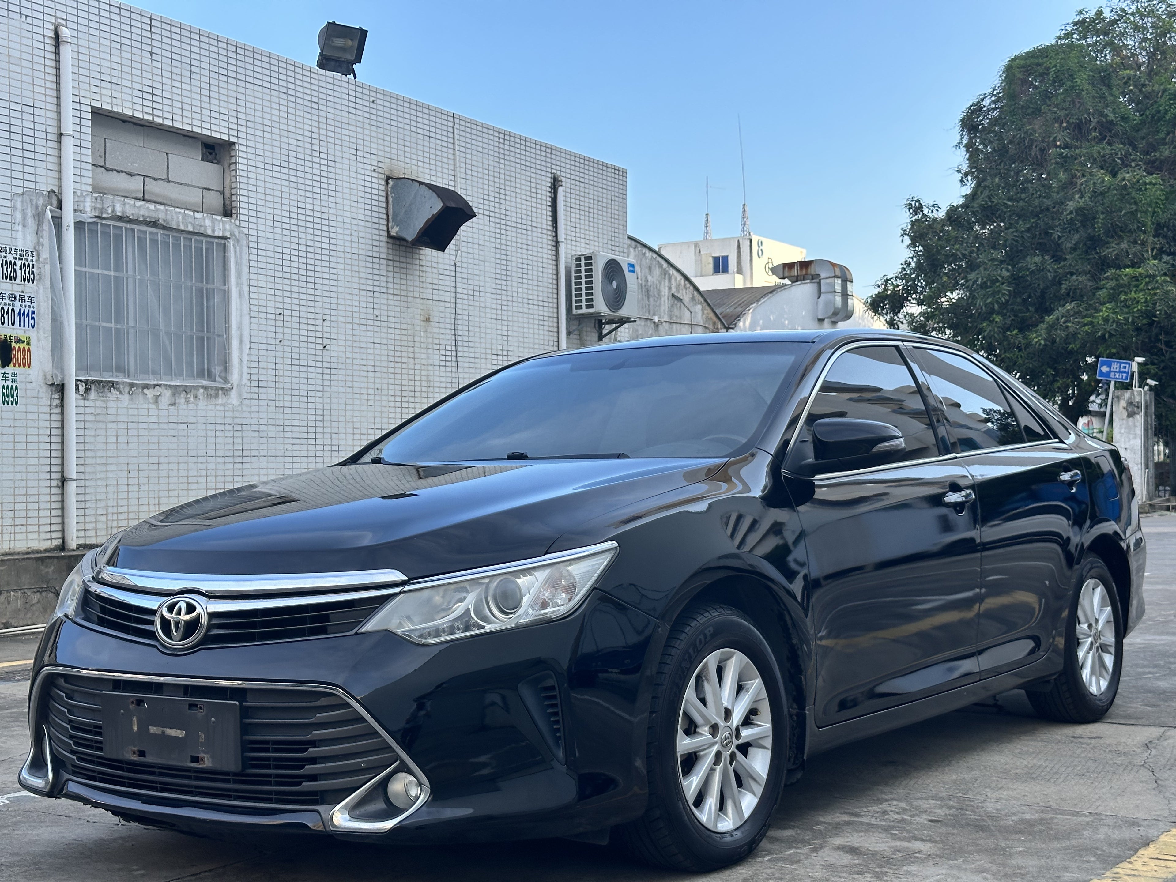 Toyota Camry 2015 rear interior