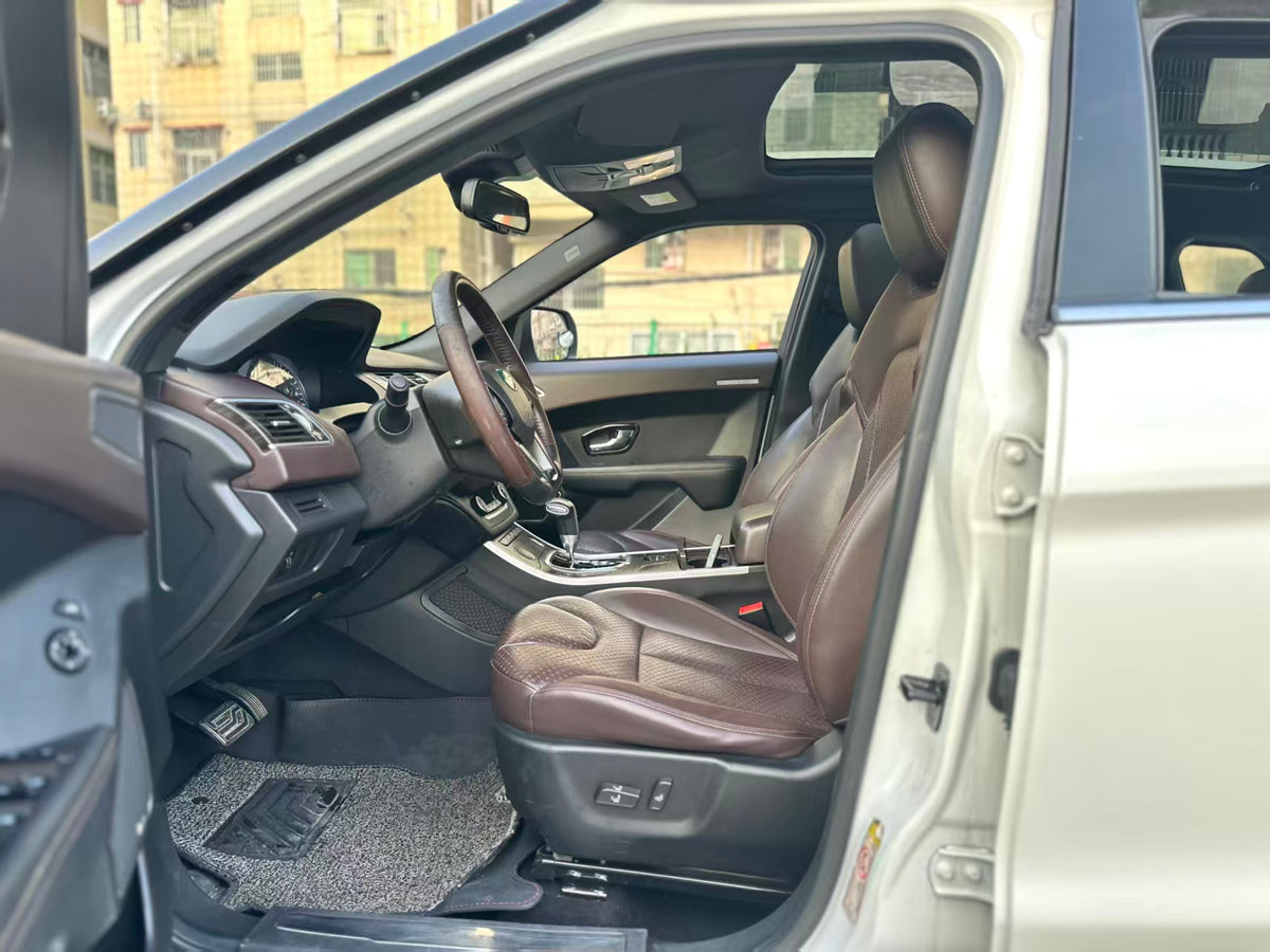 Landwind X7 2015 2.0T Panoramic Premium Compact SUV, Gasoline, 90,000km, For Export