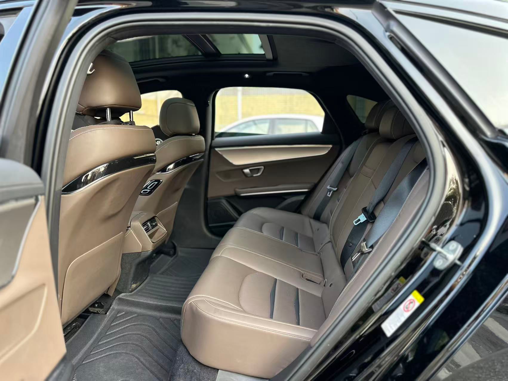 BYD Han 2020 DM - Front passenger interior