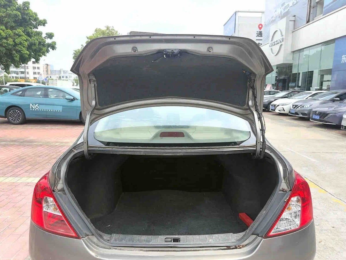 Used 2011 Nissan Sunny 1.5 XL Luxury Manual Sedan for Export, 180,000km, Petrol
