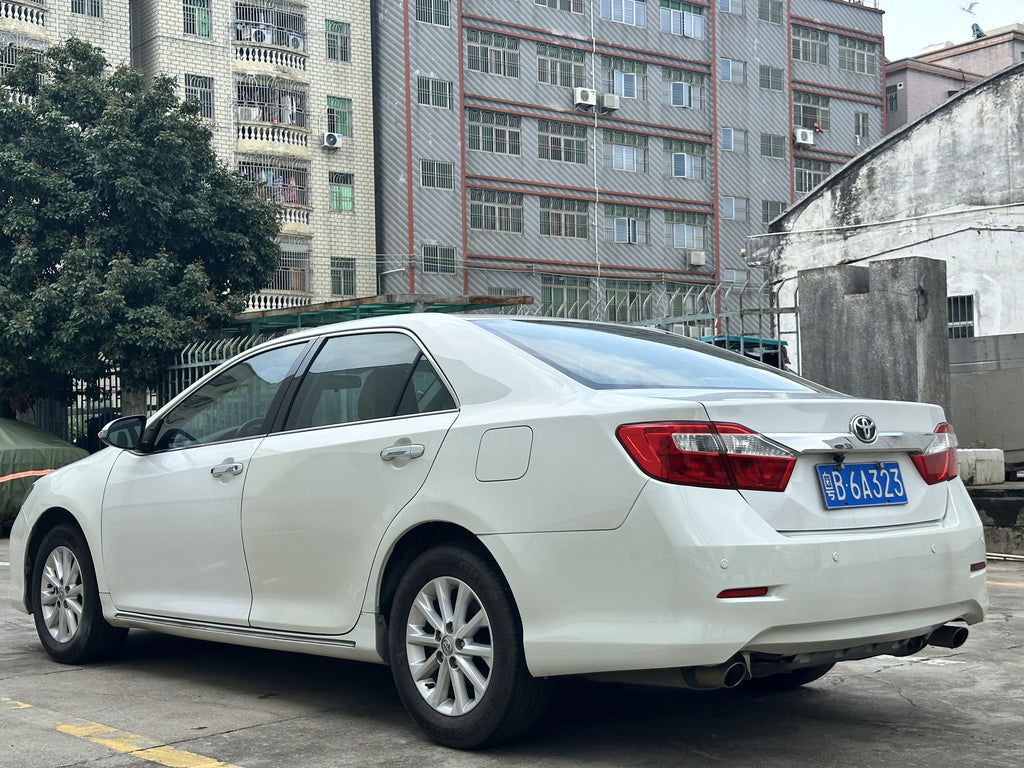 Toyota Camry 2013 White - Additional View